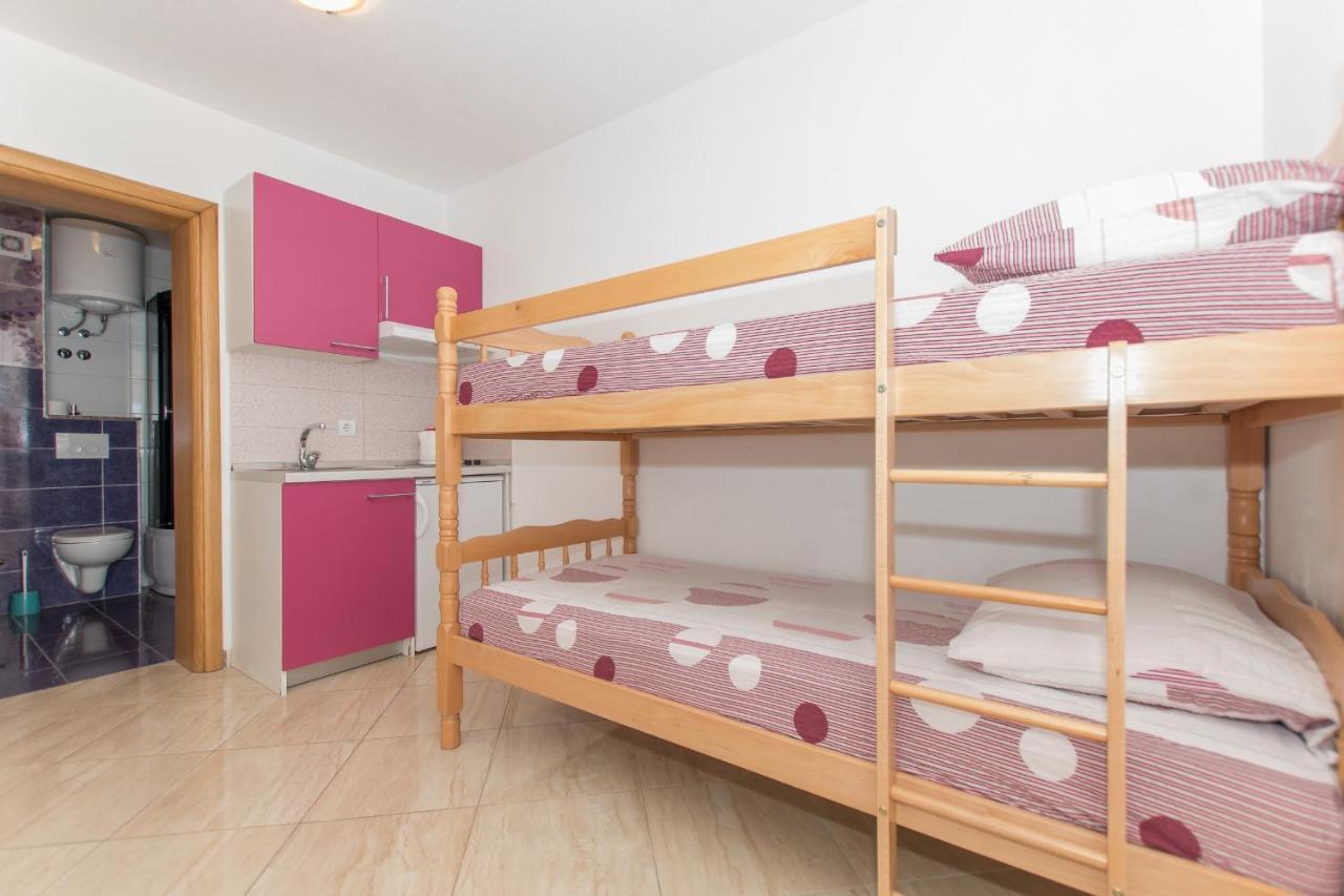 Studio Apartments Zloic In Krvavica Exteriér fotografie
