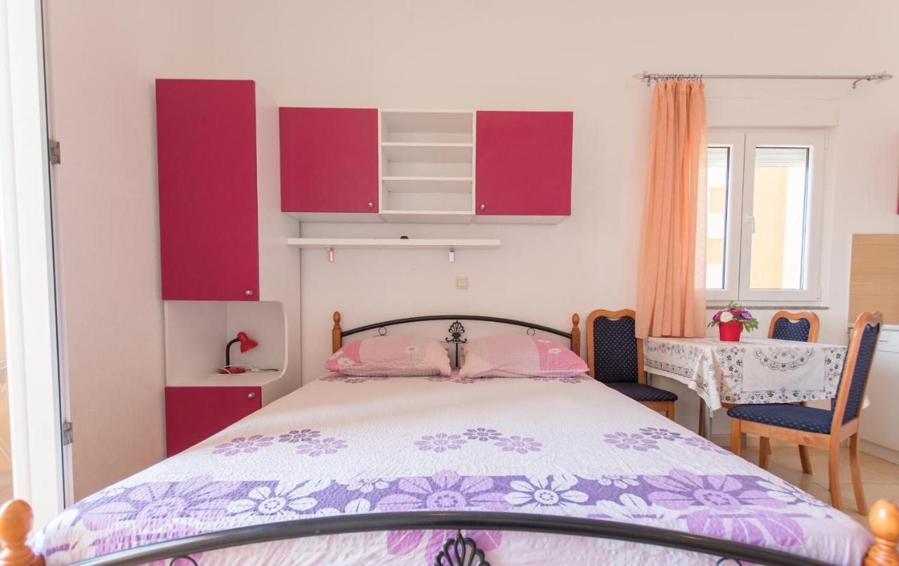 Studio Apartments Zloic In Krvavica Exteriér fotografie